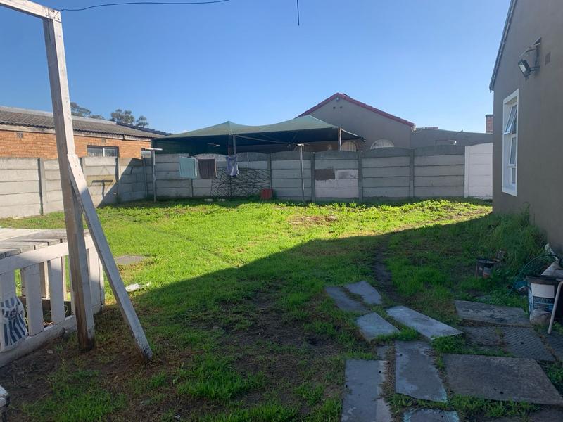 2 Bedroom Property for Sale in Heather Park Western Cape
